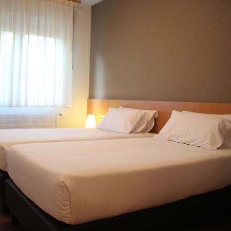 Hostal Abodi Pamplona Ngoại thất bức ảnh