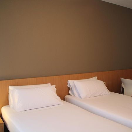 Hostal Abodi Pamplona Ngoại thất bức ảnh