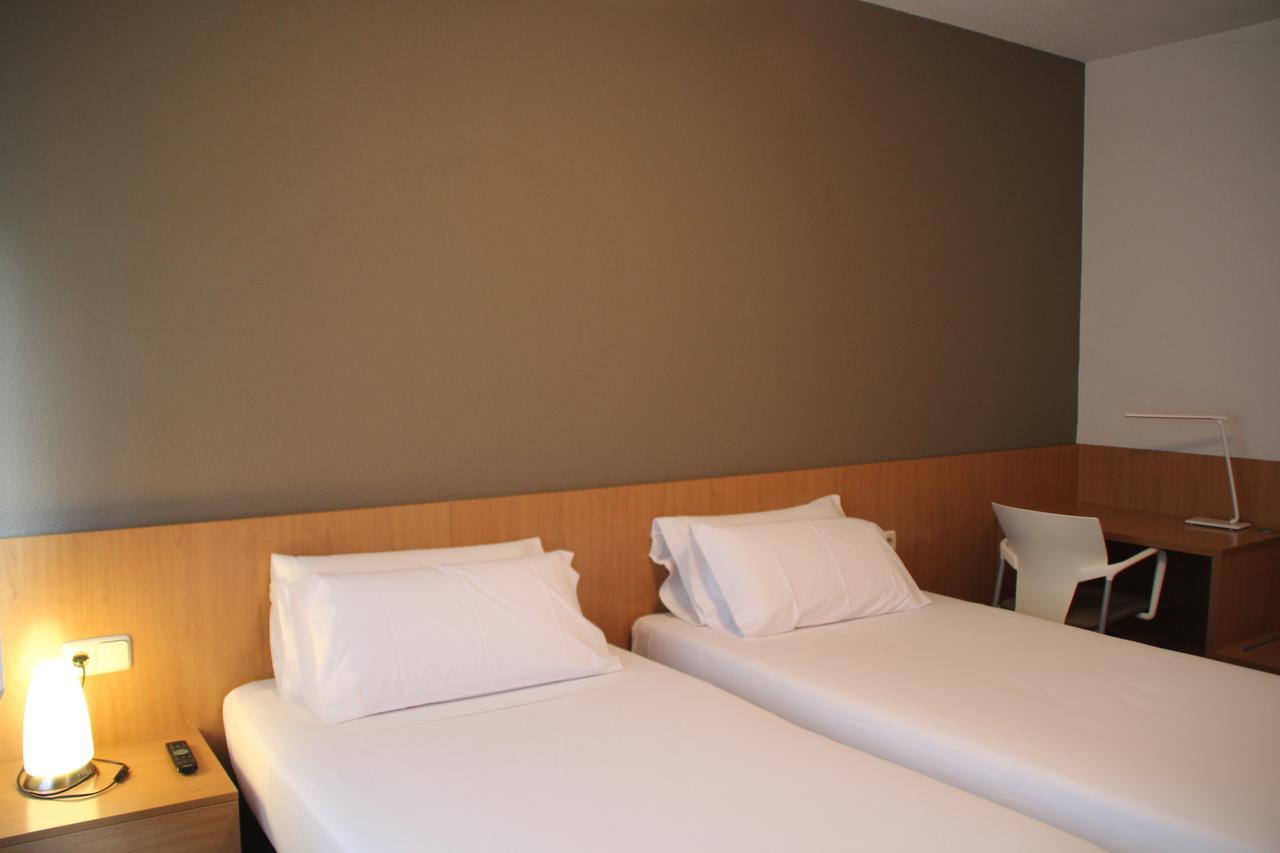 Hostal Abodi Pamplona Ngoại thất bức ảnh
