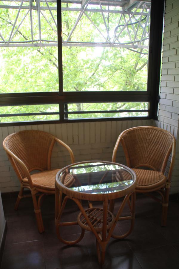 Hostal Abodi Pamplona Ngoại thất bức ảnh